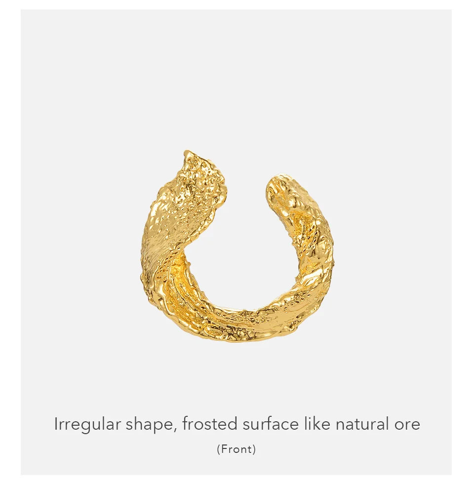 Golden Texture Ear Cuff